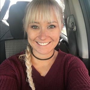 Meet your Posher, Hillary